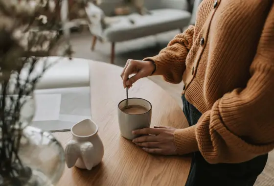 La Céramique comme Art de Vivre : Slow Living et Pleine Conscience entre les mains