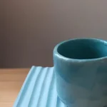 Le prix d’un mug en céramique artisanale reflète son temps de création, ses matériaux nobles et son savoir-faire. Découvrez pourquoi c’est un choix durable.