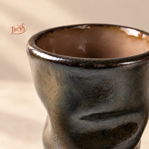 ANCRAGE – Tasse en grès artisanale, petite série | Ixèsos